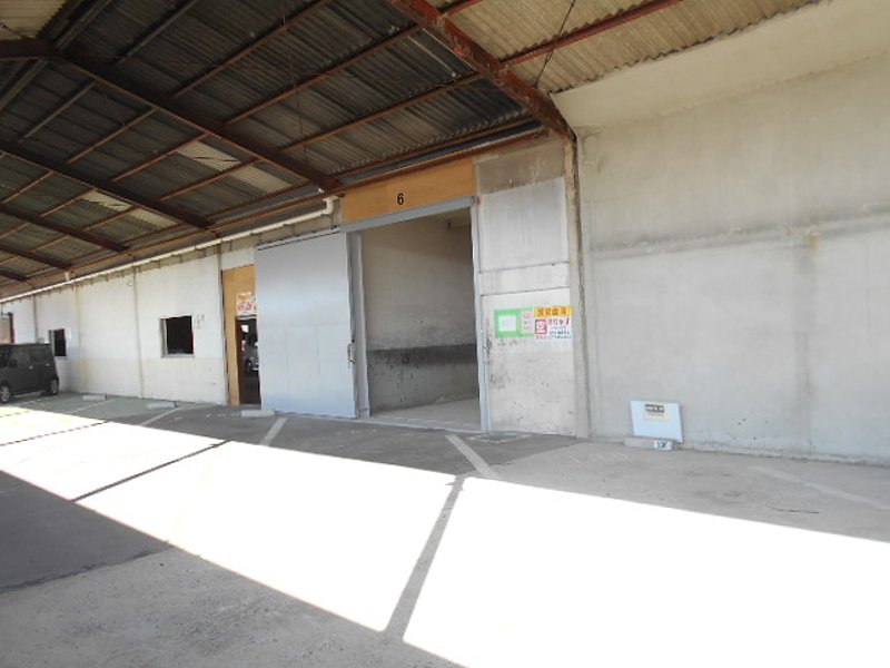 樽井2丁目貸倉庫