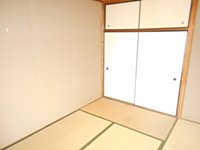 尾崎一番街 店舗