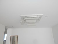 コンコルドビル 1F