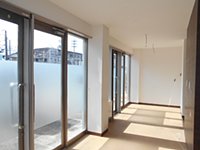 コンコルドビル 1F