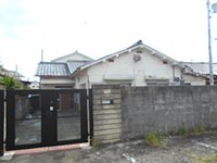 尾崎町４丁目 平屋建
