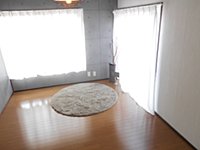 尾崎町４丁目 平屋建