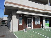 シャイニーカジモト 1F店舗