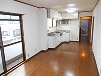 ハイツ山ノ井 202号