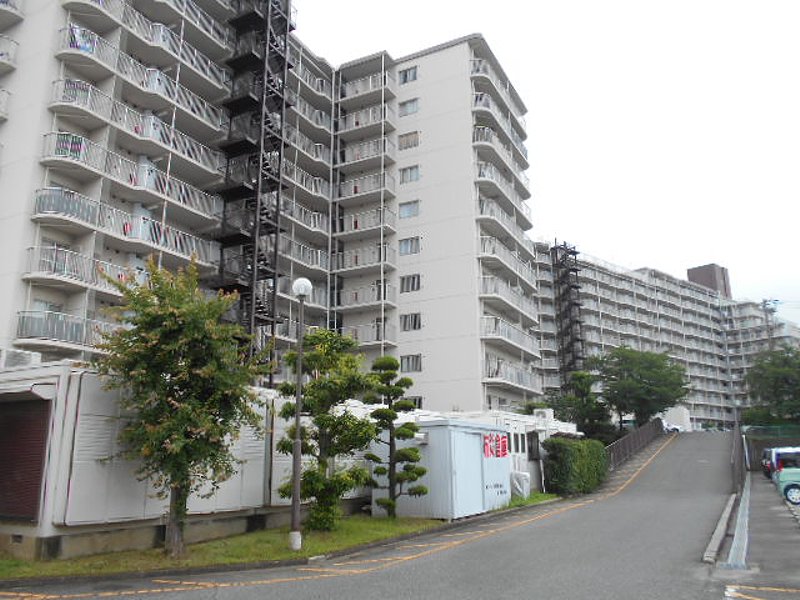 サンハイツ和泉砂川680万円